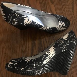 Nine West, size 10 shoes